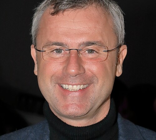 Viyana Savcılığı Düğmeye Bastı: Norbert Hofer İçin “Kuran” Soruşturması!