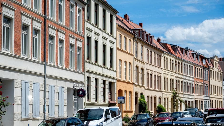 AB vs Airbnb uygun konut için mücadelede