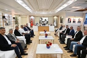 muhtarlardan-baskan-vekili-ozdemire-ziyaret.jpg