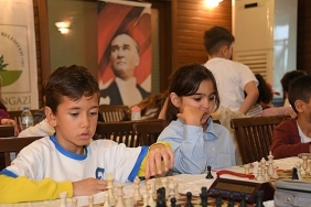osmangazide-cumhuriyet-ruhu-satranc-turnuvasiyla-canlandi.jpg