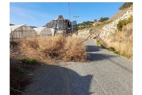 alanyada-yol-bakim-mesaisi-devam-ediyor.jpg