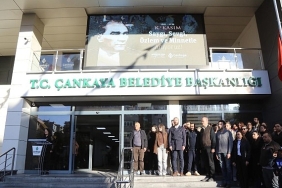 cankaya-atasini-saygi-ve-ozlemle-andi.jpg