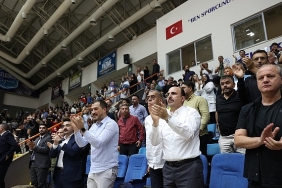 baskan-altay-buyuksehir-basketbol-altyapisindaki-genclerimizin-basarilari-ile-gurur-duyuyoruz.jpg