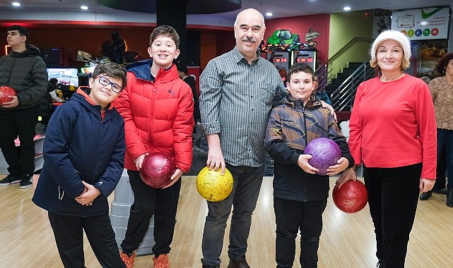bilgievleri-ve-sayginlar-bowling-pistinde-bulustu.jpg