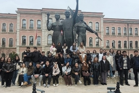 maltepeli-universite-adaylarindan-istanbul-universitesine-ziyaret.jpg