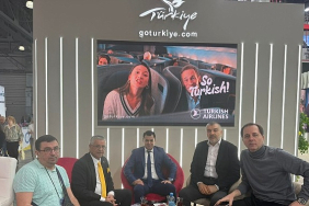 baskan-topaloglu-mitt-moskova-turizm-fuarinda.jpg