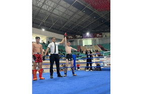 kemer-belediye-kick-boks-sporcularindan-2-bronz-madalya.jpg