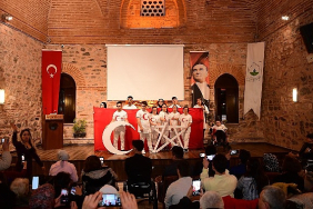 osmangazi-belediyesi-engel-tanimayan-yureklerle-milli-ruhu-yansitti.jpg