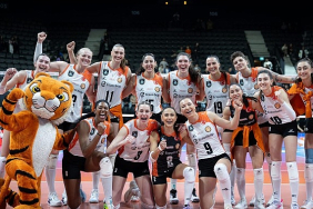 eczacibasi-dynavit-vodafone-sultanlar-play-off-3-4-etabinin-ilk-macinda-galip.jpg