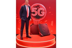 vodafone-turkiye-icra-kurulu-baskani-engin-aksoy-vodafoneun-dunyada-yaptigi-en-buyuk-5g-lansmanini-turkiyede-gerceklestirdik.jpg